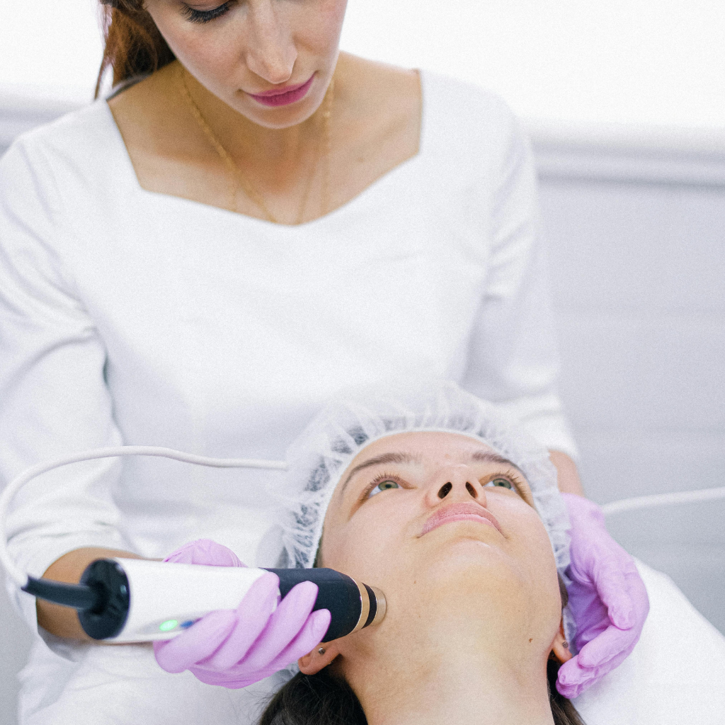 Does HydraFacial Remove Tan? Exploring Tan Removal, HydraFacial Treatment, and Skin Health